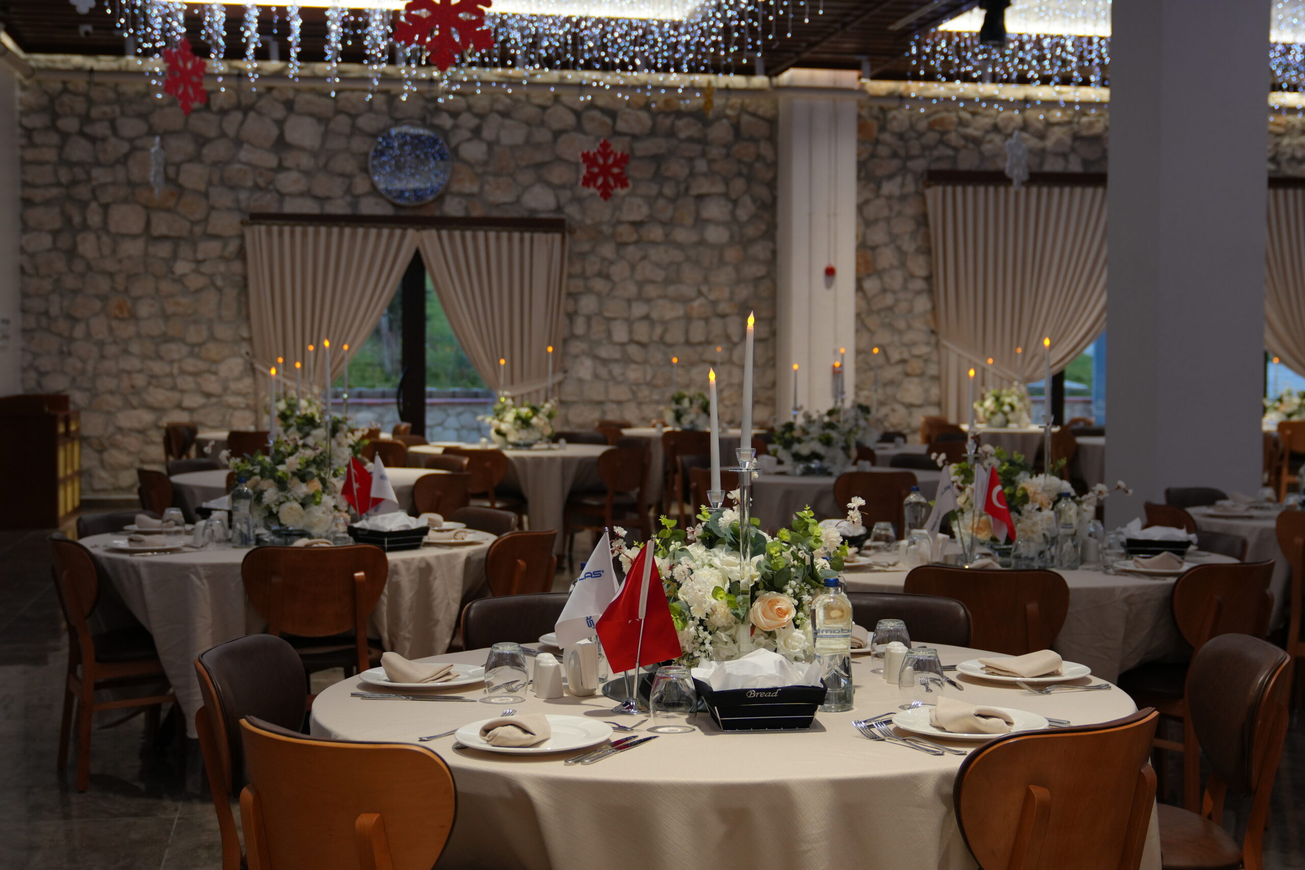 Kurumsal Etkinlikler İçin Doğru Mekân: Lider Club